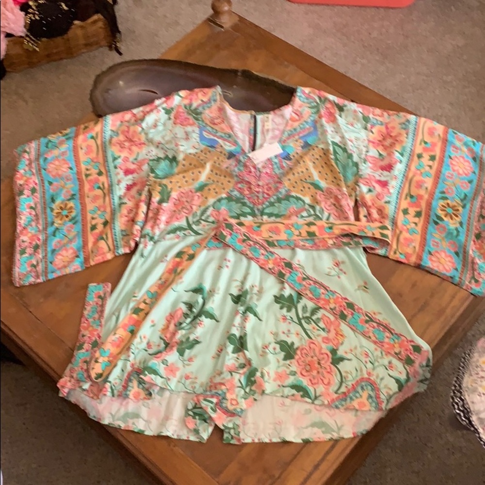 Spell & The Gypsy Kimono Lotus Romper ✨ - Picture 3 of 7